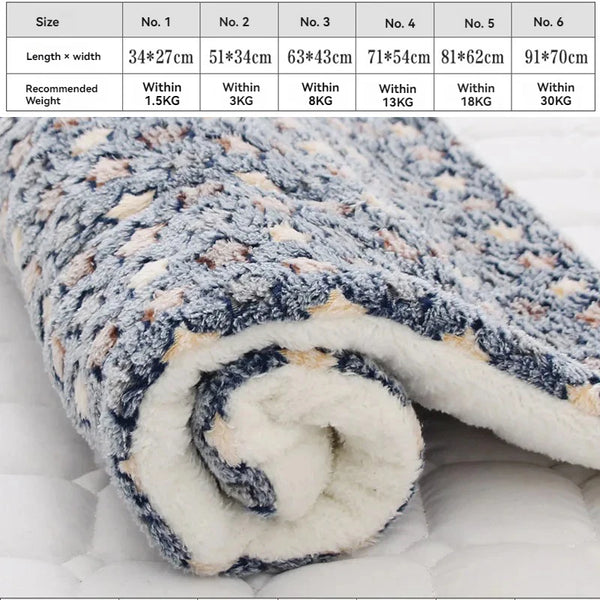 Soft Flannel Pet Bed Mat - Cozy Blanket for Dogs & Cats