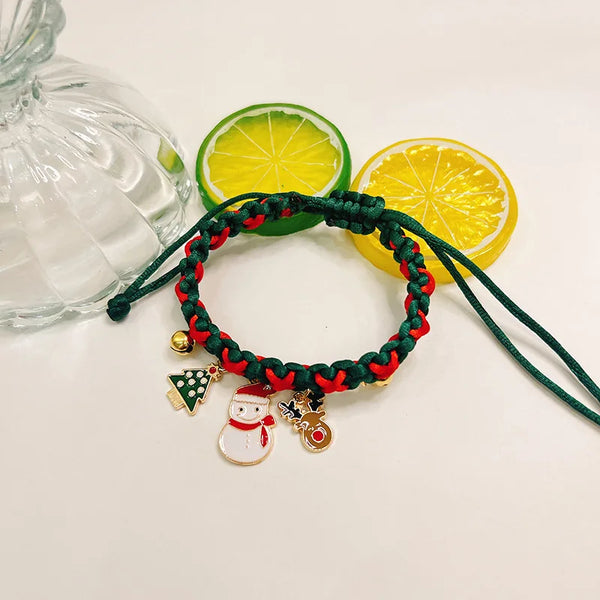 Holiday Charm Pet Collars & Bow Ties – Christmas Style for Dogs and Cats